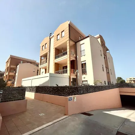 Comfy Living! Renovated 2 At Ambra Apartments-lift-secure Parking-great Area! Apartament *