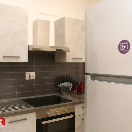 Comfy Living! Renovated 2 At Ambra Apartments-lift-secure Parking-great Area! * Olbia